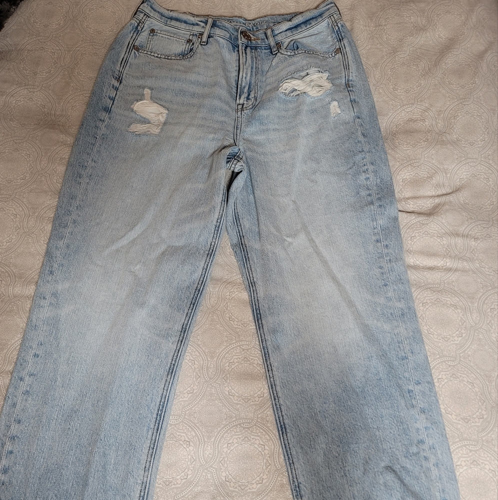 American Eagle Highest Rise 90s Boyfriend Jeans